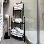 Macho Apartment
